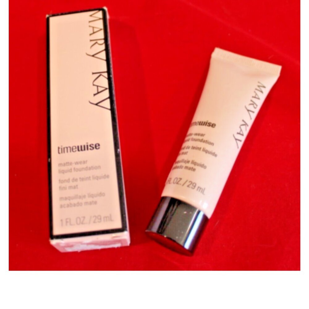 MARY KAY TIMEWISE MATTE WEAR LIQUID FOUNDATION 1 FL. OZ. IVORY 2 038751